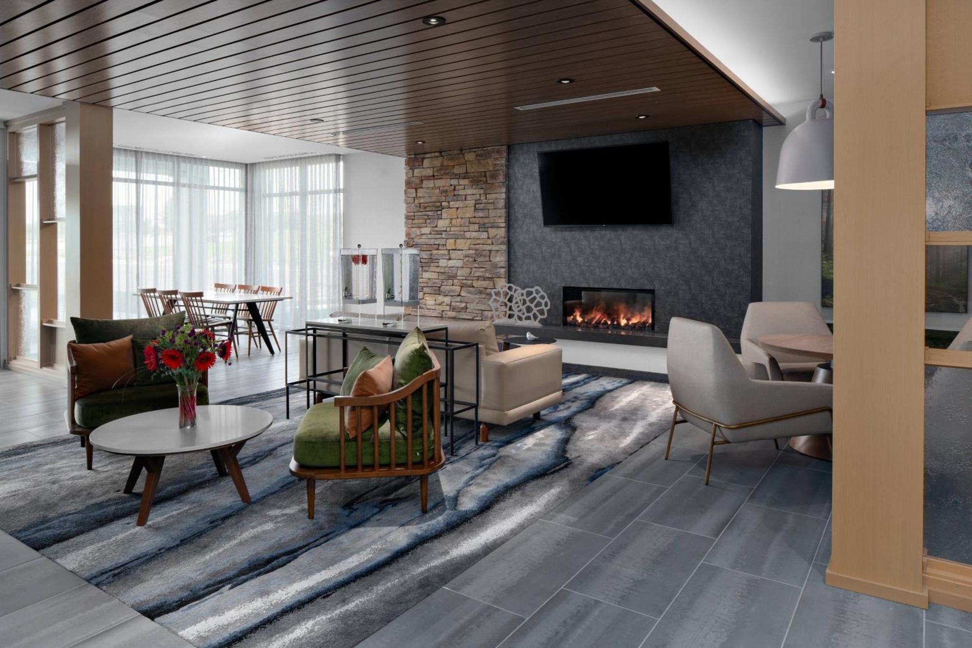 Fairfield Inn & Suites By Marriott Lake Geneva Exteriör bild